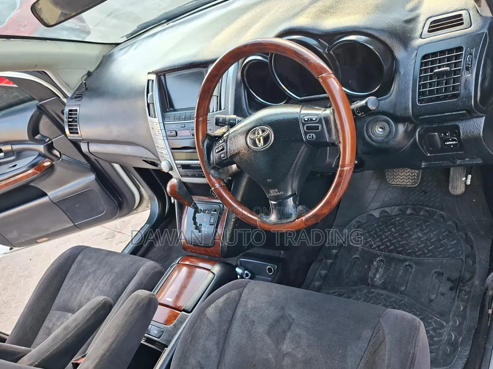 Toyota Harrier 2008 White