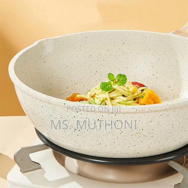 British Mingjue Non-Stick Stone Cookware Set - thumbnail 4