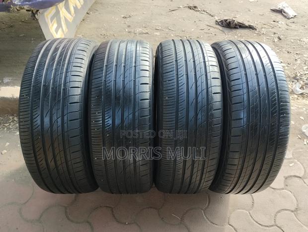 225/55r18 Toyo