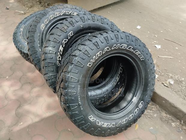 265/70r17 Goodyear - thumbnail 13