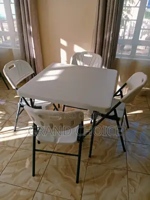 4 Seater Foldable Dining Chair and Table