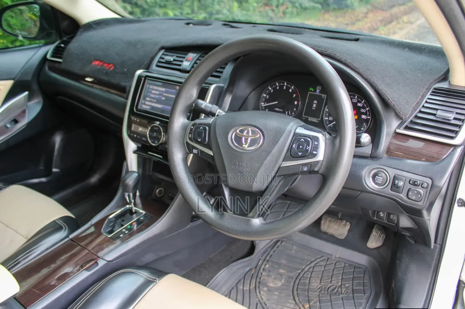 Toyota Premio 2017 White