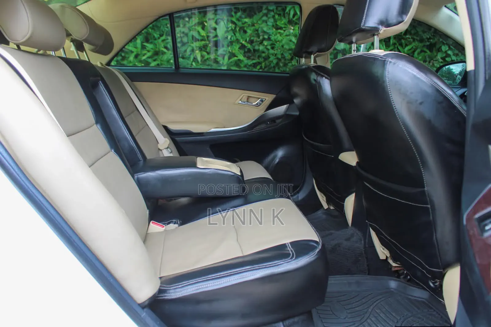 Toyota Premio 2017 White