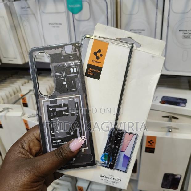 Spigen Zero One Back Cover for Samsung Galaxy Fold 3