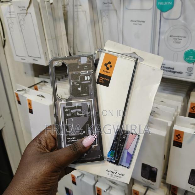 Spigen Zero One Back Cover for Samsung Galaxy Fold 3 - thumbnail 2