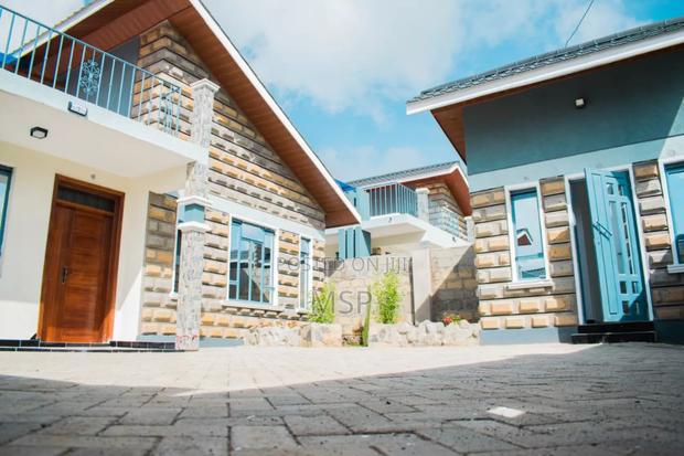 3bdrm Bungalow in Rimpa for sale - main view