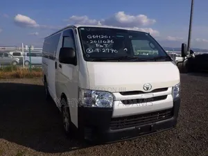 Toyota HiAce 2020 White