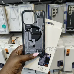 iPhone 12 Pro Spigen Ultra Hybrid Zero One Magfit Back Case