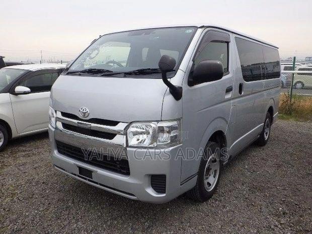 Toyota HiAce 2020 Silver
