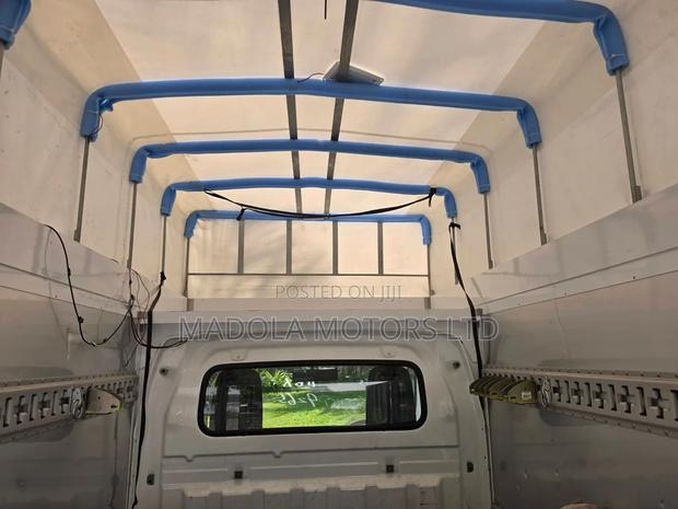 Suzuki Carry 2019 White - thumbnail 5