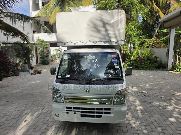Suzuki Carry 2019 White - thumbnail 8