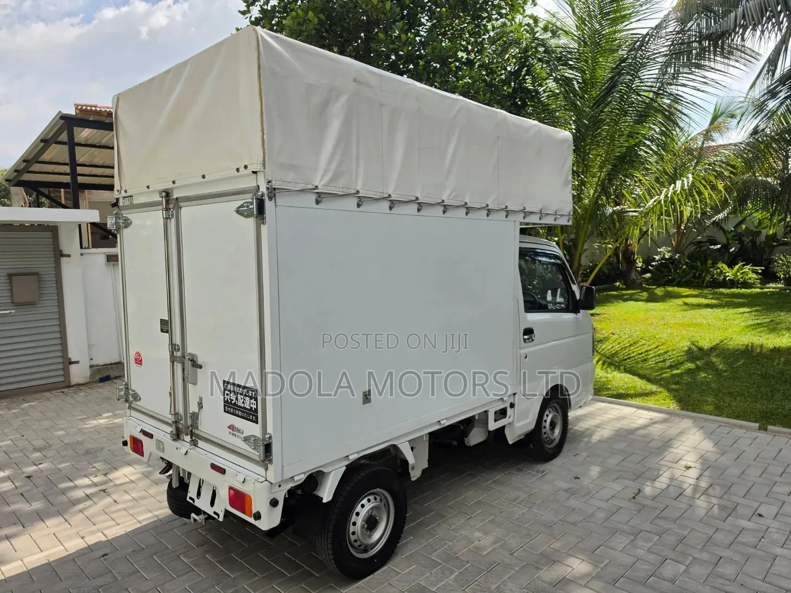Suzuki Carry 2019 White