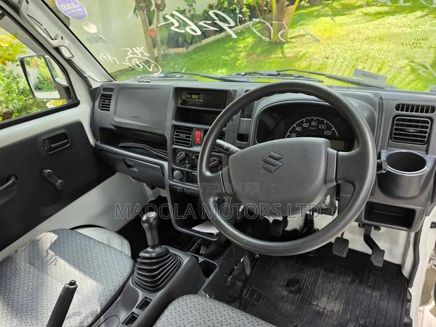 Suzuki Carry 2019 White - thumbnail 11