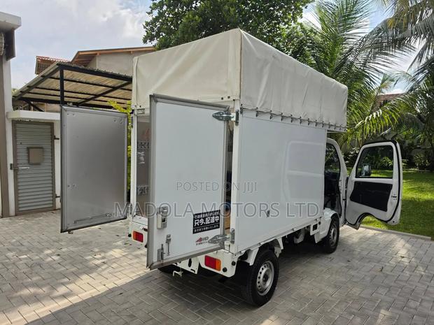 Suzuki Carry 2019 White - thumbnail 13
