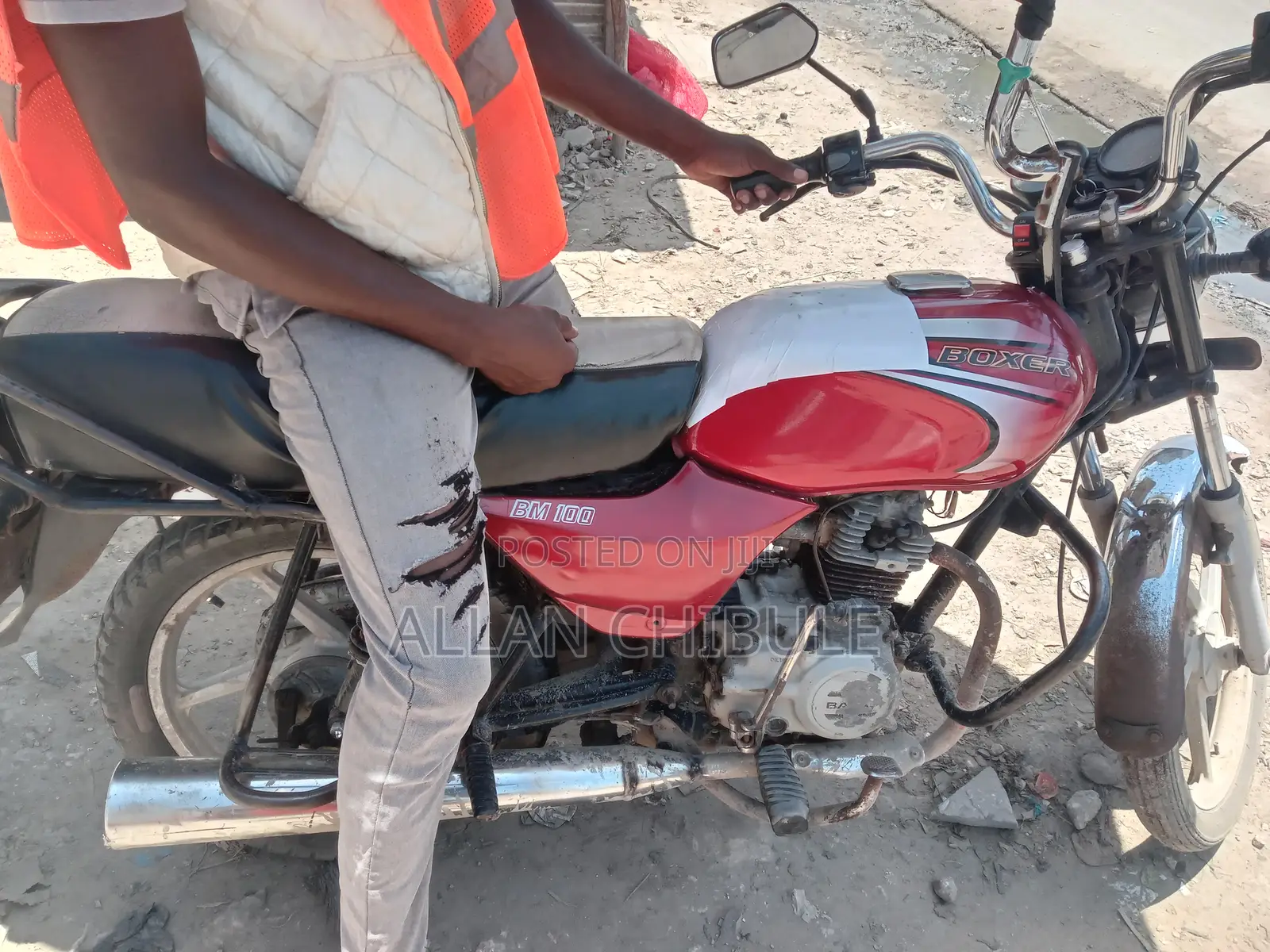 Motorcycle 2023 Red