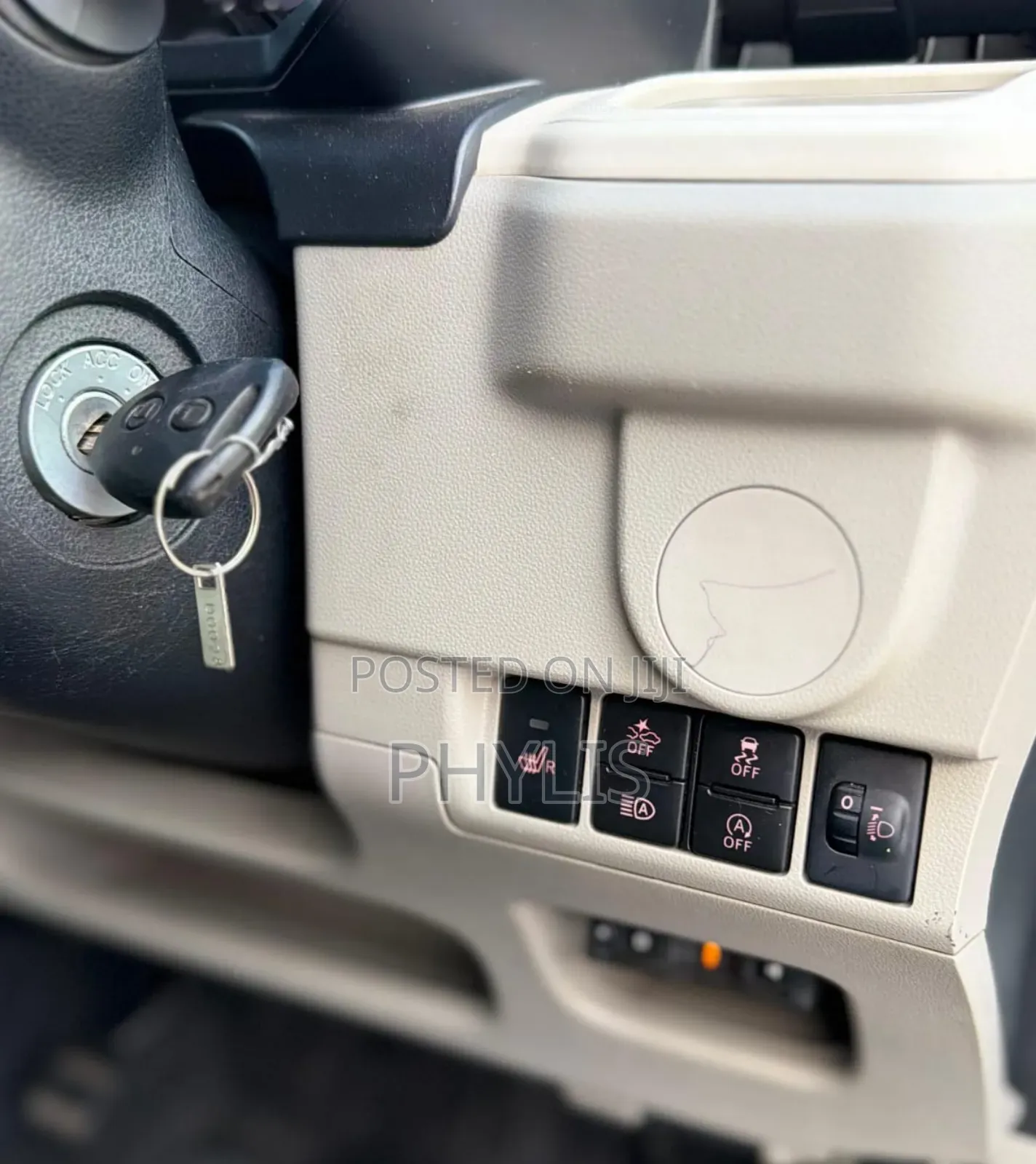 Daihatsu Move 2019 Silver