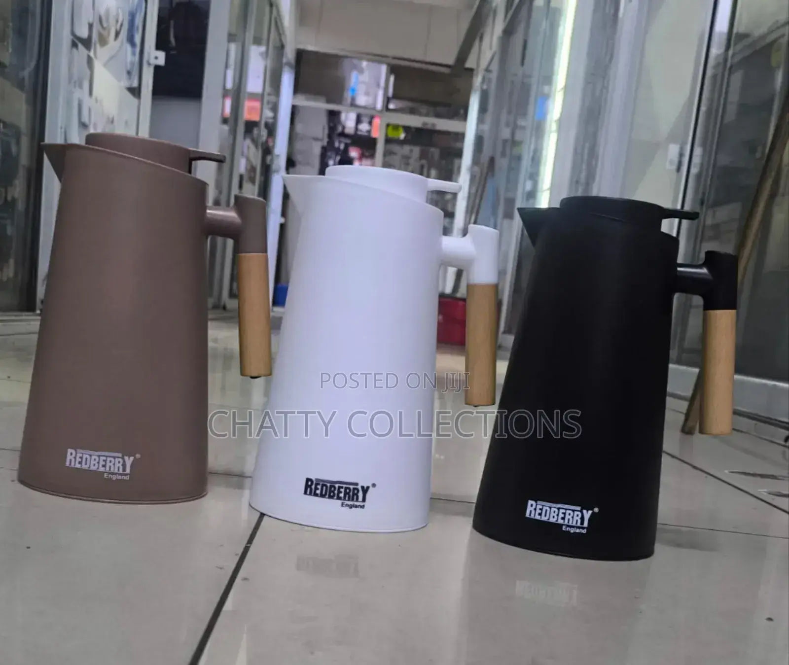 One Litre Red Berry Flask With Bamboo Handle