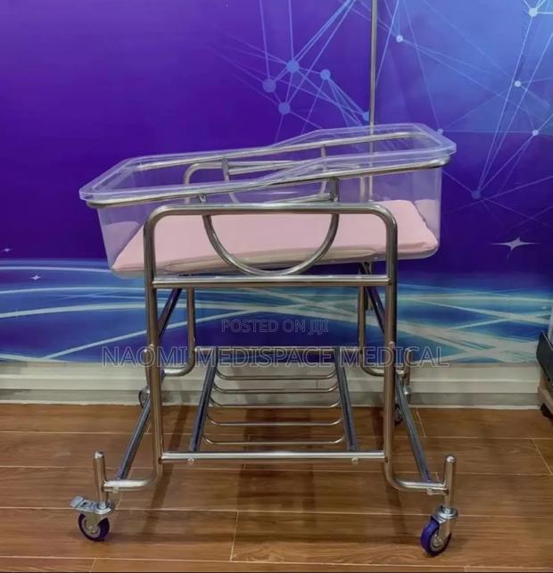 Pink Baby Bassinet for New Born Unit