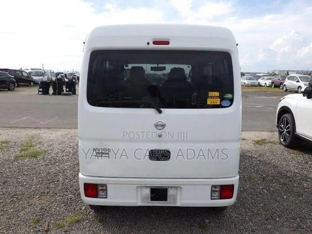 Nissan Clipper 2018 White - thumbnail 3