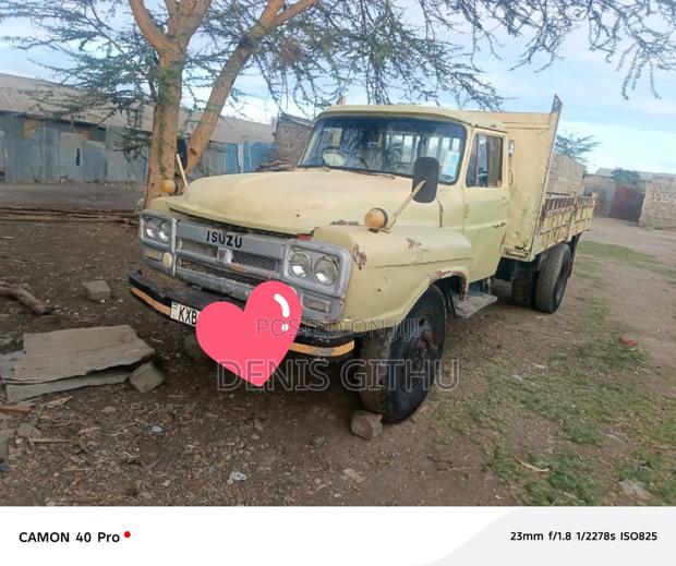 Clean Isuzu Tx - thumbnail 4