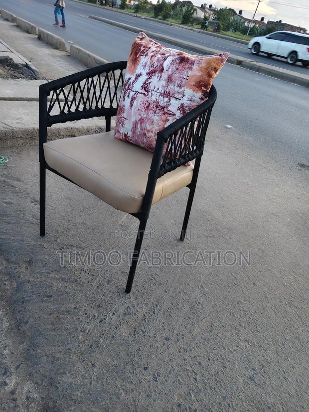 Design Balcony Seats and Garden
