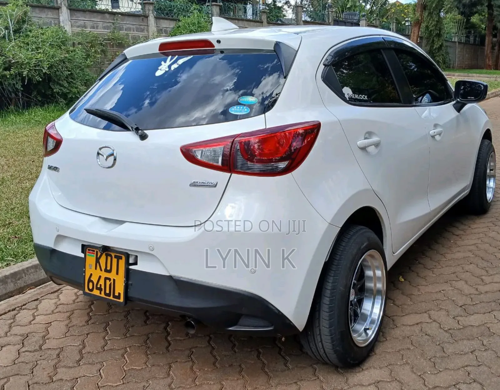 Mazda Demio 2018 White