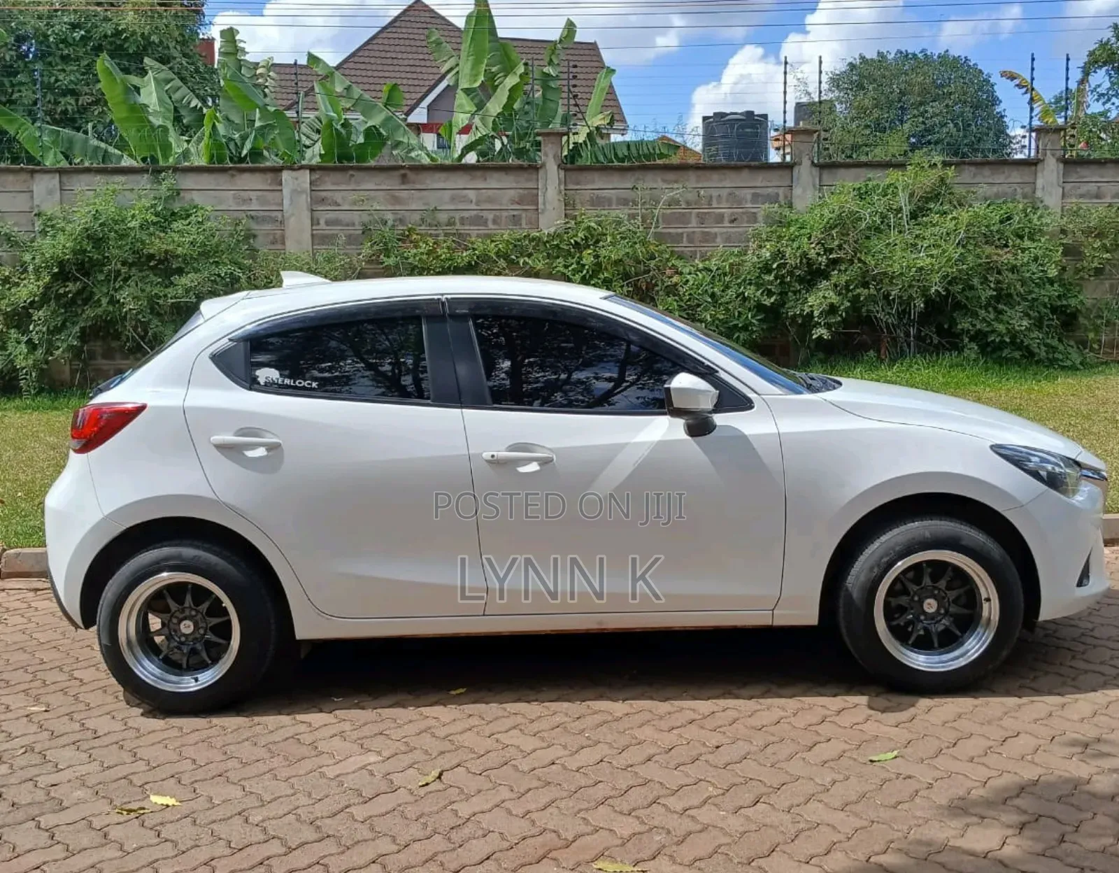 Mazda Demio 2018 White