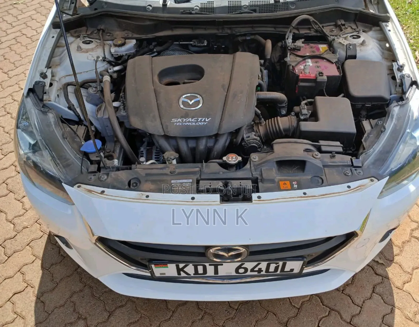 Mazda Demio 2018 White