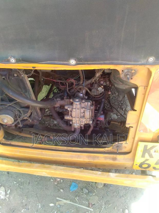 TVS King Cargo 2020 Yellow - thumbnail 3