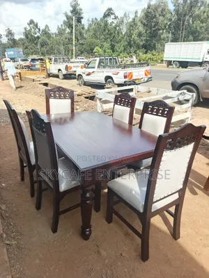 Chinese Head 6 Seater