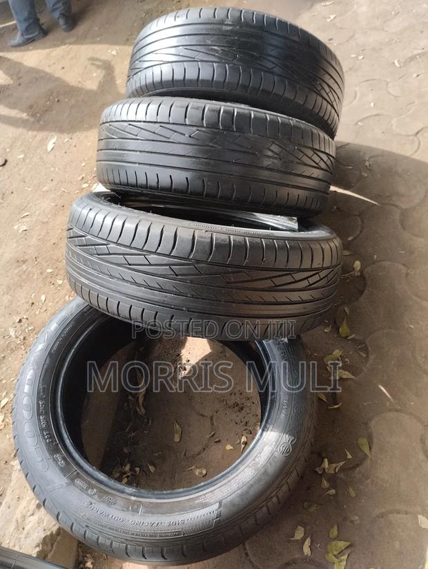215/55r17 Goodyer - thumbnail 5