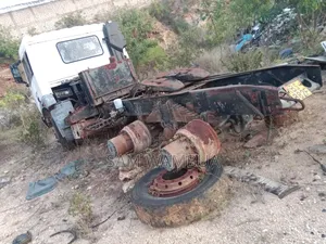We Buy Salvage Objects, Scrap Buyers