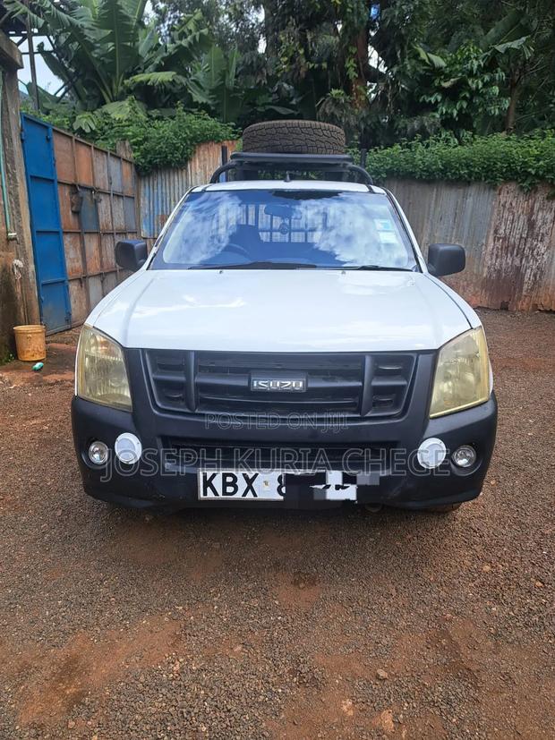 Isuzu Dmax - thumbnail 2