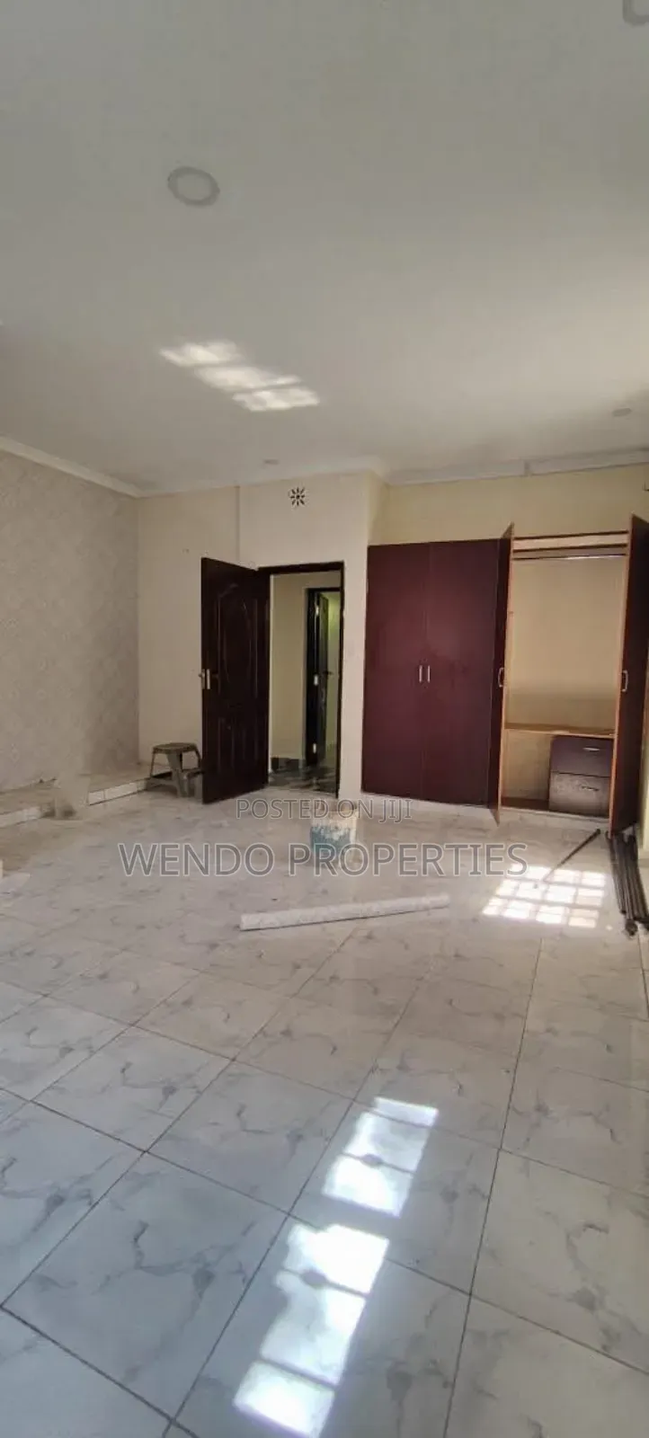3bdrm Bungalow in Karen C for rent