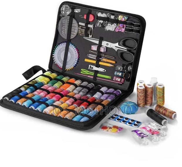 129 PCS Compact Sewing Kit - thumbnail 2