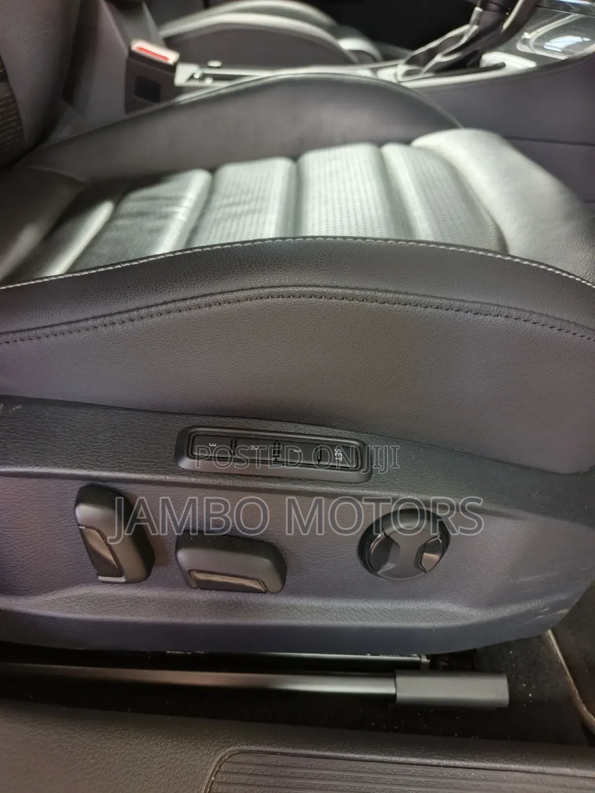 Volkswagen Golf Variant 2020 Blue