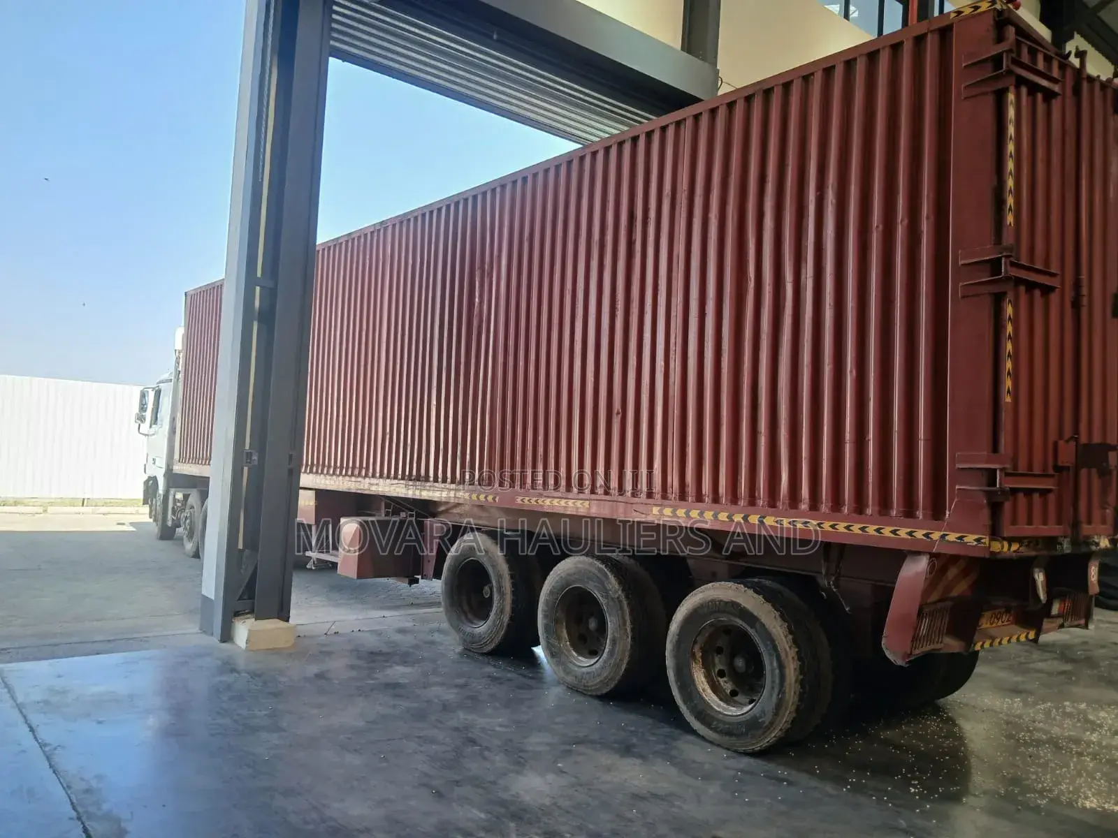 Transit Trailers for Goods Transportation Across the Borders Are Ready