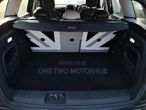 Mini Cooper 2018 Black