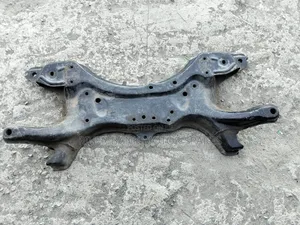 Toyota Nze Crossmember