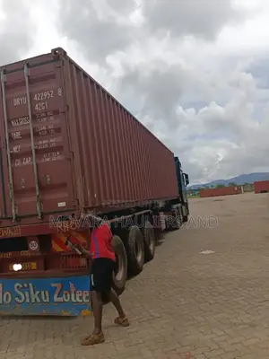 Transit Trailers for Cargo Delivery