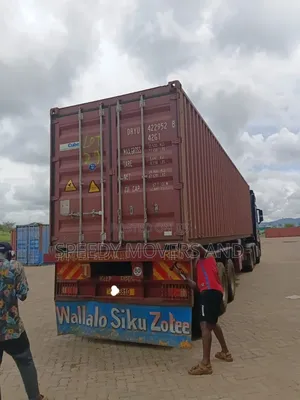 Transit Trailers for Cargo Delivery