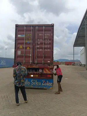Transit Trailers for Cargo Delivery