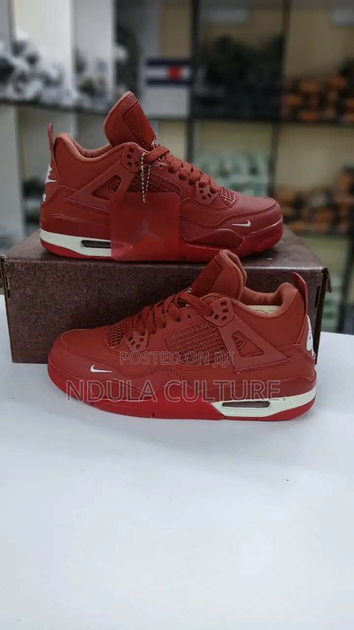 J4 Sneakers Leather