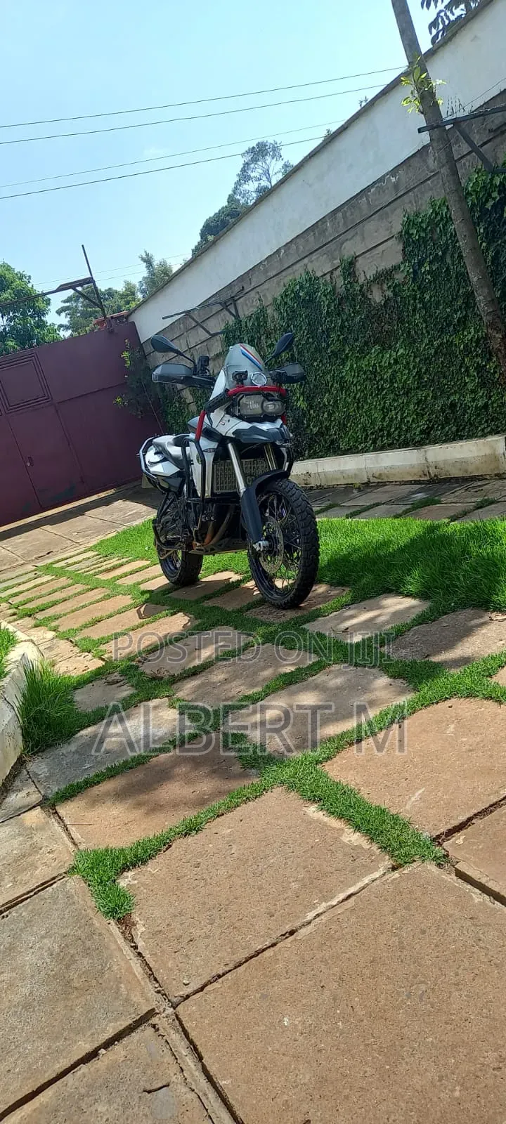 BMW F 800 GS 2014 White