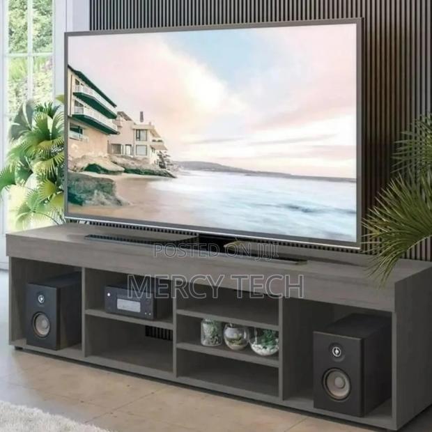 Pretoria Wooden Modern Tv Stand 5ft