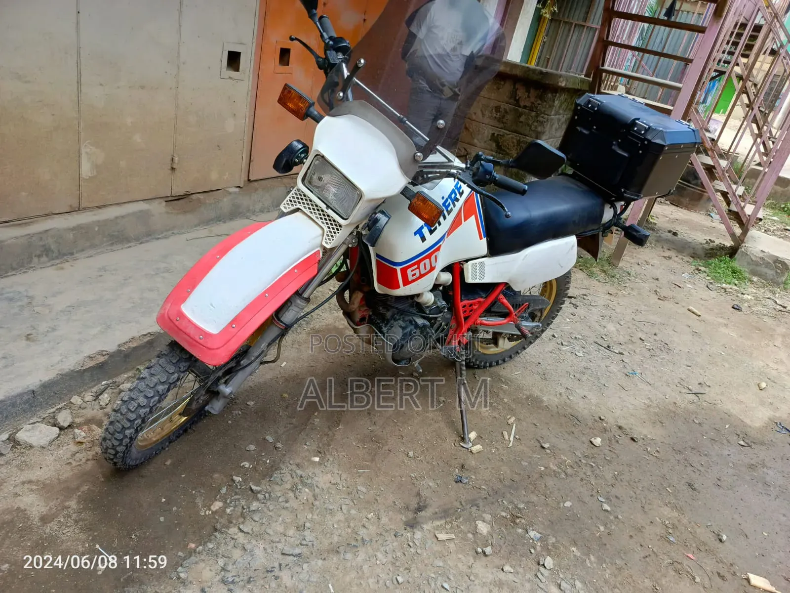 Yamaha 1987 White