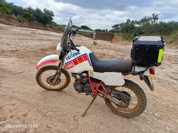 Yamaha 1987 White - thumbnail 5