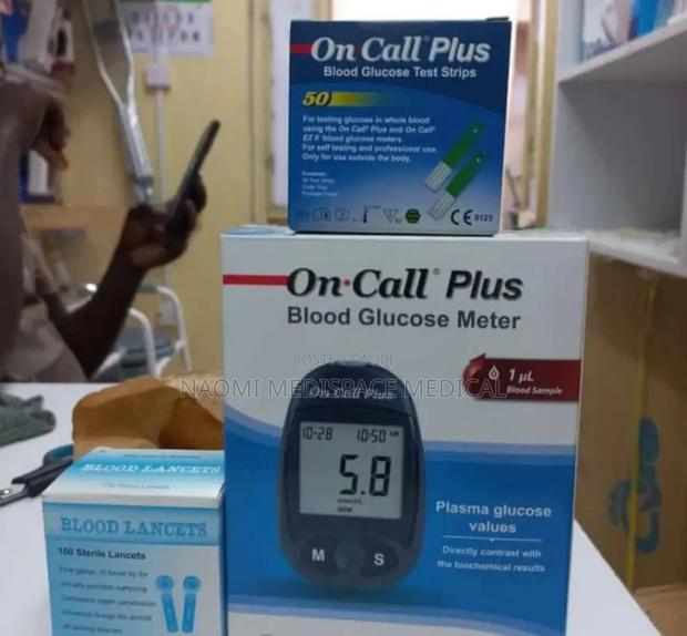 Complete Set of on Call Glucometer With Strips and Prikers
