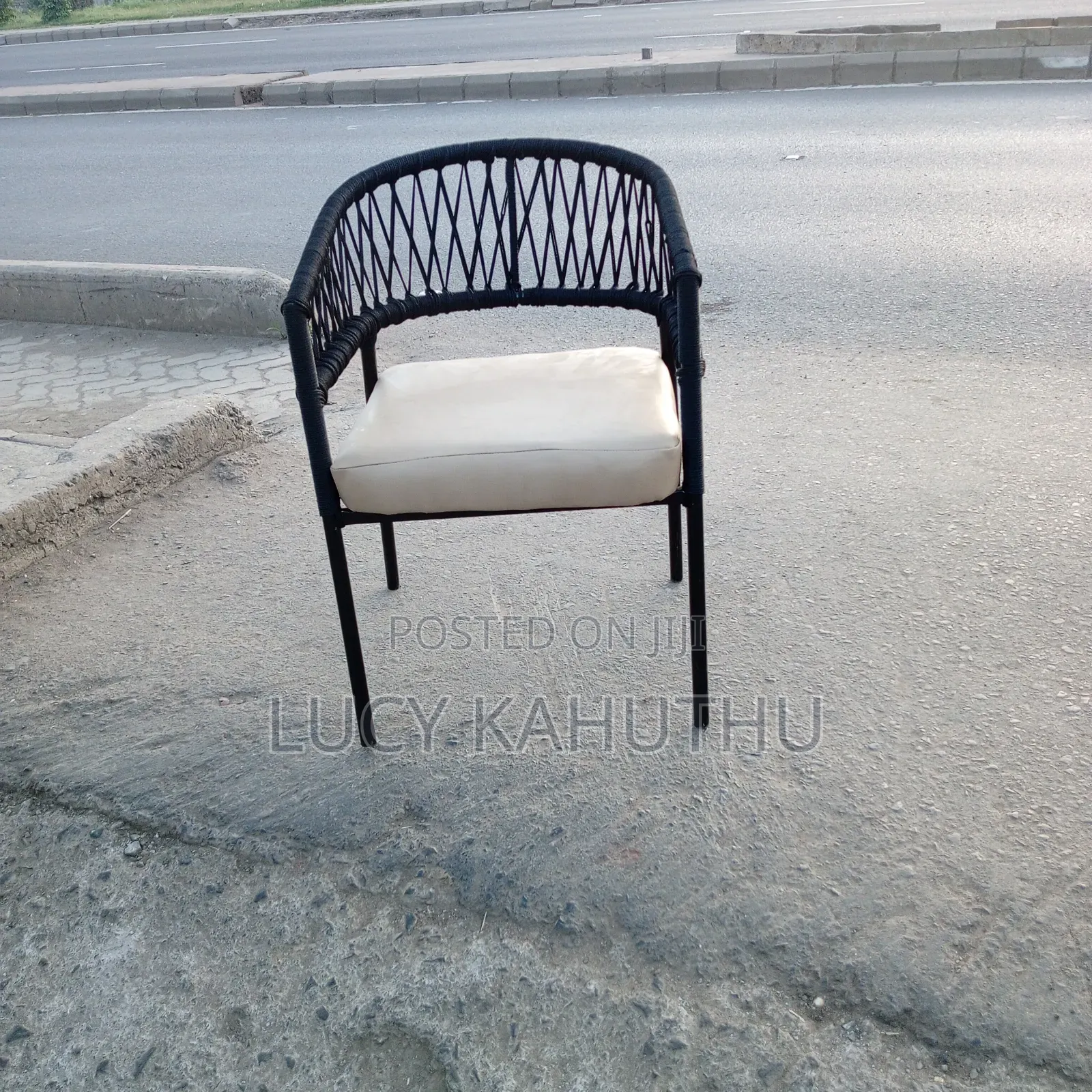 Lastest Black Weaving Chair With Powder Coated Finish