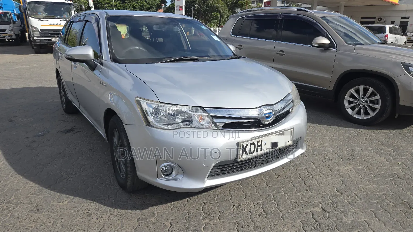 Toyota Corolla Fielder 2015 Silver